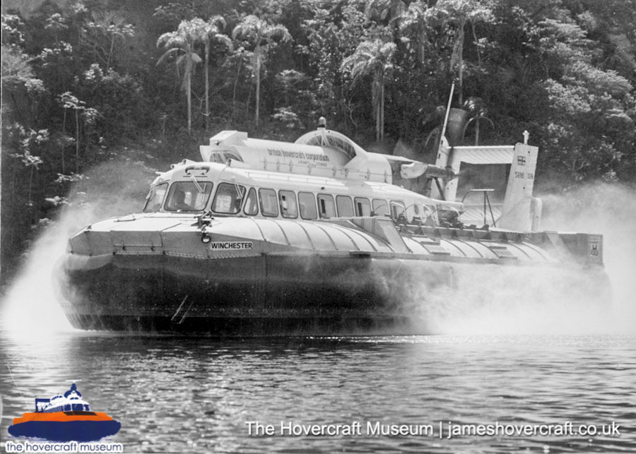 SRN6 with BHC colours -  (credit: The Hovercraft Museum Trust).